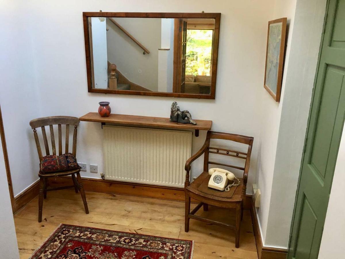 Secret Garden Cottage Exeter Extérieur photo